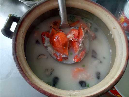 魅力小吃培訓(xùn)學(xué)員砂鍋粥制作實(shí)操現(xiàn)場(chǎng)案例